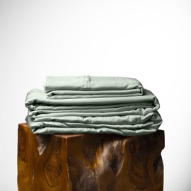 Olive + Crate Eucalyptus Sheets Set - Cooling Sheets for Hot Sleepers - 100% Organic Tencel Lyocell - California King Size - Hypoallergenic - Deep Pockets - Soft, Durable 107 x 106 [Spring Sage]