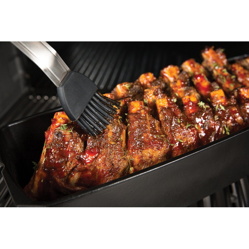 Broil King 69615 Cast Iron Rib Roaster, Black