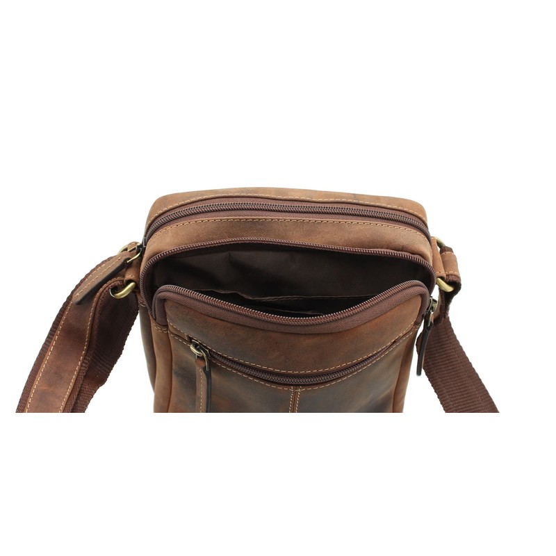 Visconti Compact Leather Messenger/Travel Bag S8 Oil Tan
