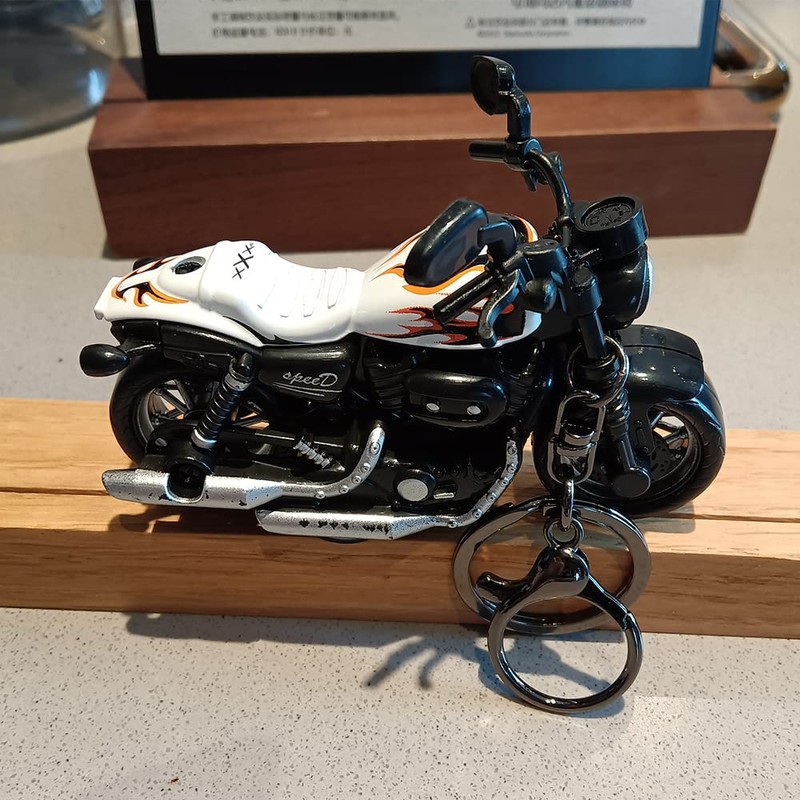 Pouoir motorcycle keychain (H-White)