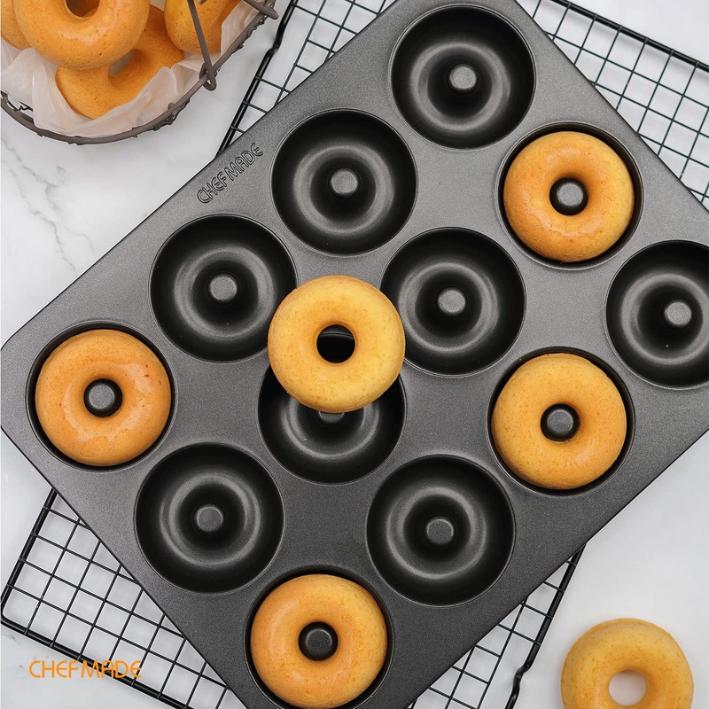 CHEFMADE Nonstick Donut Pan, 12 Cavity Ring Doughnut Baking Pan