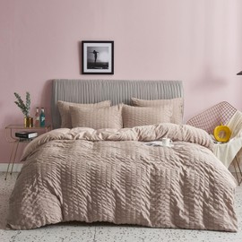 Freyamy Seersucker Bed Linen (135 x 200 cm), 2-Piece Set, Khaki, Embossed Stripes, Textured Bedding Sets, Plain, Brushed Microfibre, Soft Duvet Cover with Zip and 1 Pillowcase (80 x 80 cm)
