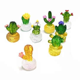 zaoalife 8pcs Mini Crystal Cactus Set for Home Decor Small Cactus Figurines Cute Crystal Miniature Cactus Figurines for Car Dashboard Home Garden Decorations