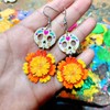 Aretes de Calavera de Dulce y Cempasuchil de Madera Pintado