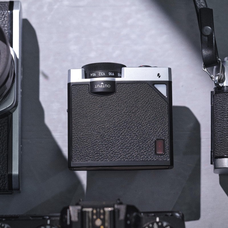 Godox Lux Junior Retro Camera A Varied Aesthetics Accept And