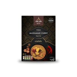 Traditional Thai Massaman Curry Paste (6 x 70g) by Mae Jum | Great Taste Award Winner 2020