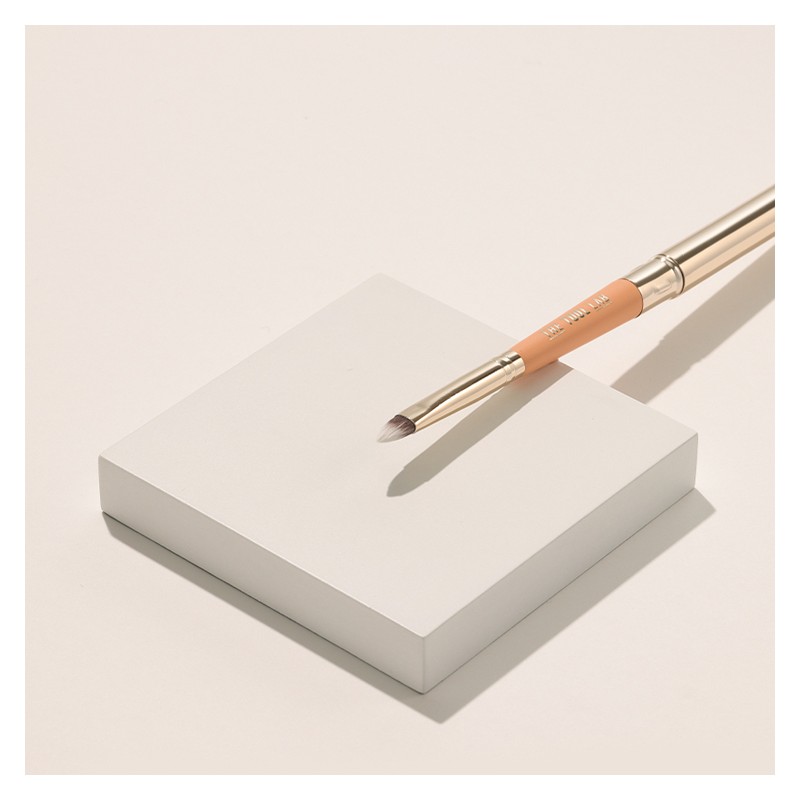 THE TOOL LAB 302 Retractable Lip Brush - THE TOOL