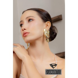 DIAMANTIO Irregular Sequins, Oversized Lava Drops, Statement Studs, Willow Leaf Design, Wall and Shadow Mirror 18K Gold Plated for Women's Unique Metal Jewelry Make a Statement with Bold Metal Geometric Earrings and Reflect Your Style or for Parties Nigh