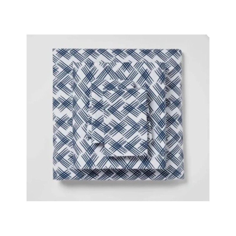 Room Essentials Easy Care King Size Printed Pattern Sheet Set