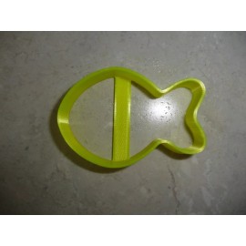 AJT YELLOW GOLDFISH GOLD FISH 2.5 INCH OUTLINE COOKIE CUTTER MADE IN USA PR4971