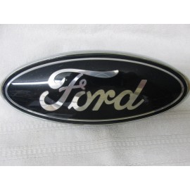 Ford Super Duty F-250 F-350 2005 to 2007 Grille Emblem 9in Black