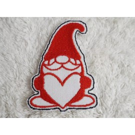 Unbranded Red Gnome 3-3/4" Embroidery Iron-on Patch (E37)