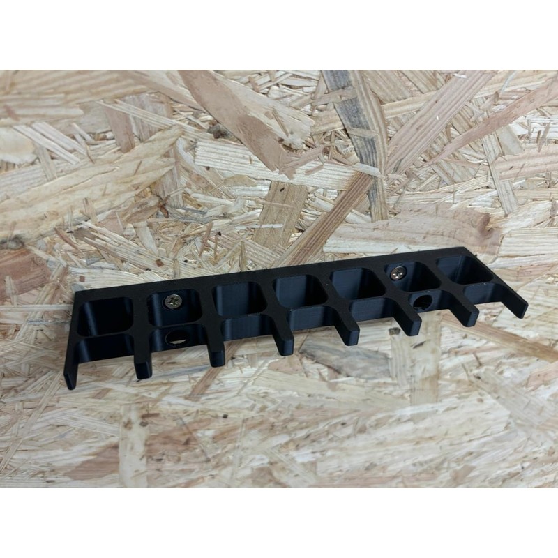 C3E 7 Plier Wall Mount Black Plastic Wall Mount Tool