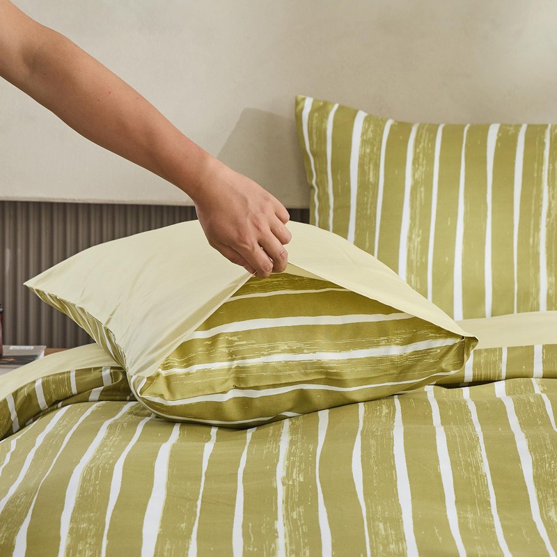 Simple&Opulence Double Duvet Cover Set, Ultra Soft and Stylish Microfiber