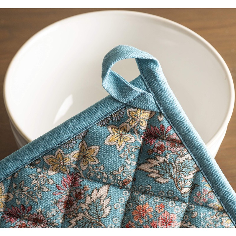 Maison d' Hermine Spring/Summer Set with Oven Gloves and Pot