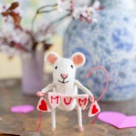Sew Heart Felt Hand Felted Mum Bunting Mouse | Organic Wool | Hand Made Home Decor | Natural Fibres | Fair Trade | Plush Novelty Animal Ornament