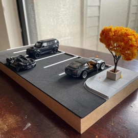 Hot Wheels Diorama - Parking Lot Desk Diorama - Orientation: Right, Tree Color: Cherry Blossom