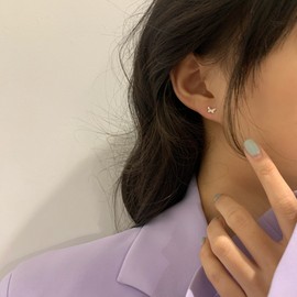 Unbranded 925 Sterling Silver Plated Lovely Tiny Butterfly Screw Back Stud Earrings F16