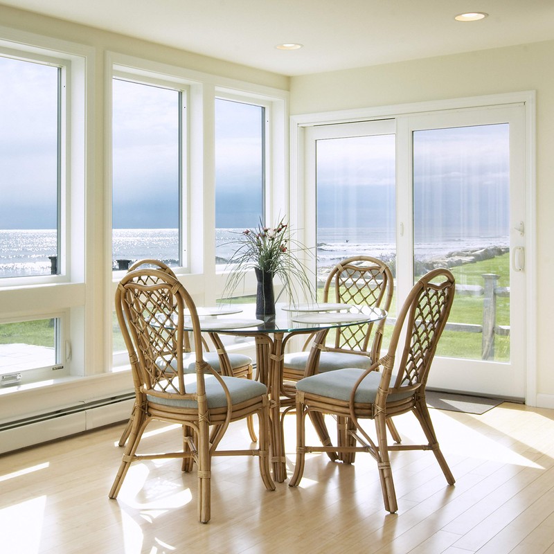 Windex Wipes Glass Cleaning Ammonia Free, Pre-Moistened Wipes for Cleaning