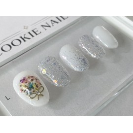 ⭐️ Exciting spring day [White Blossom Flower] Nail Tips ⭐️ - Long Square / ⭐️ 설레는 봄날 [화이트 블라썸 플라워] 네일팁 ⭐️ - 롱스퀘어