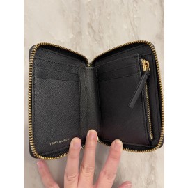 Tory Burch NWT! Tory Burch Emerson Medium Wallet $228 Black