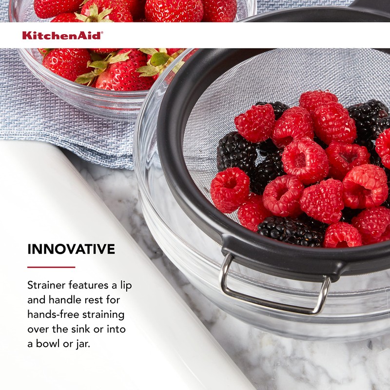 KitchenAid KE161OHOBA Classic Strainer, 7-inch