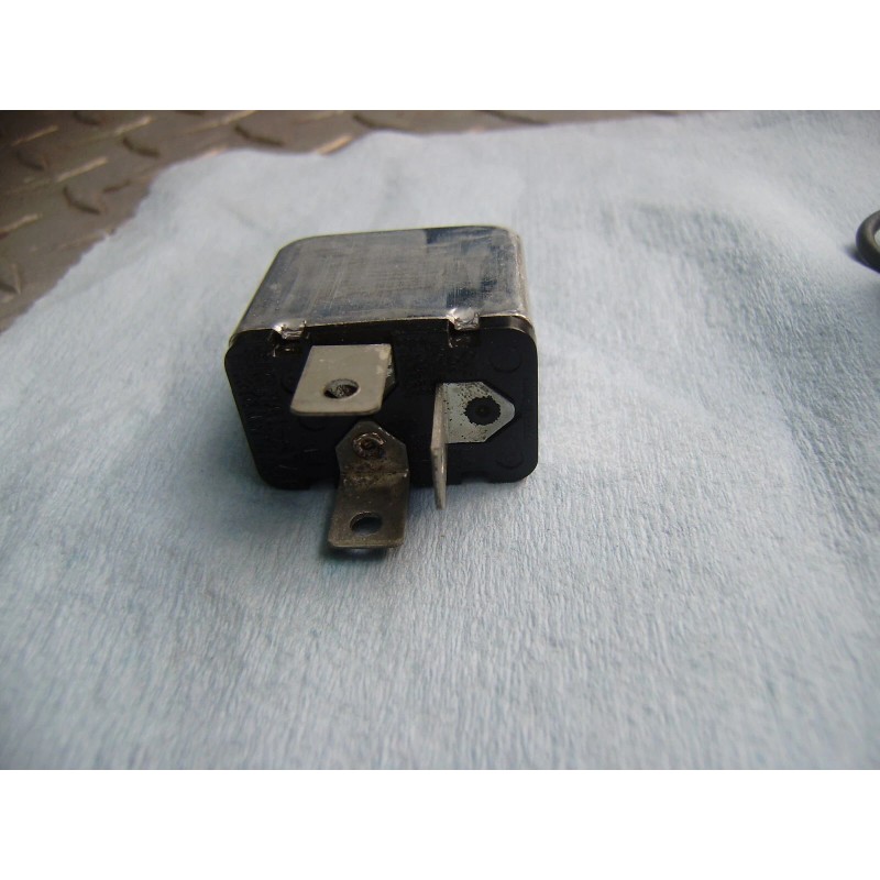 CUSHMAN TRUCKSTER HAULSTER 3 PRONG FLASHER FOR THE 4 WAY