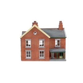 Hornby TT TT9017 Station Office - Red Brick Collection, Railway - Accessories - Resin Building, for ages +14 Years