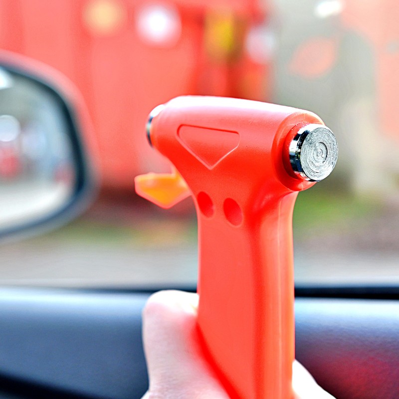 AA Emergency Car Window/Glass Hammer Seatbelt Cutter Rescue Tool AA6240