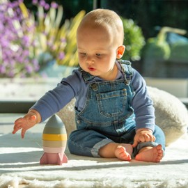 tickit Silisoft Rocket Stacker – 6 Stackable Silicone Rocket Sections for Baby’s Fine Motor Skills, Sensory Exploration & Creative Play, Earth
