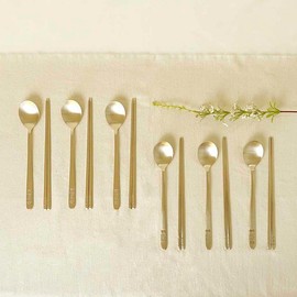 [Nothyang] Bangjja Yugi 6-person turtle cutlery set Organic spoon Brass spoon Yedan gift gift / [놋향] 방짜유기 6인 거북 수저세트 유기수저 놋수저 예단 답례품