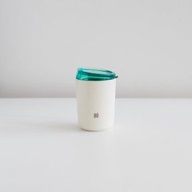 Wiederverwendbare, doppelwandige Edelstahl-Kaffeetasse, Reisebecher, spritzwassergeschützter Deckel, BPA-frei, Cappuccino-Latte flache weiße Stahlbecher, vakuumisoliert, 300 ml, Rosa oder Grün