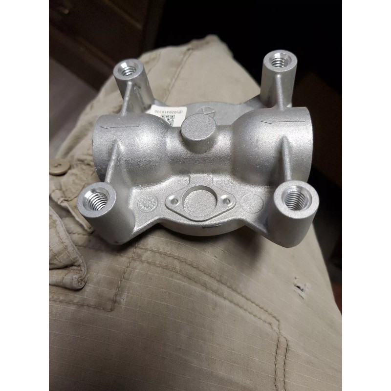 Fleetguard Genuine Fleetguard W/F Filter Head for Cummins OEM 020416300