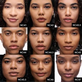 Base Polvo Compacto Mac Studio Fix Powder Plus  Tono Nc44  Control Brillo 24h                                                                         