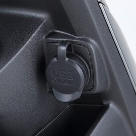 Yamaha Q5K-YSK-105-Y01 USB Power Socket, Black