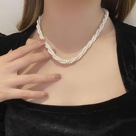 Gold Necklace for Women Dainty Chunky Pearl Necklaces Pearl Choker Necklace Heart Necklace Gold Statament Necklace for Women Prom Wedding Jewelry Gifts for Brides