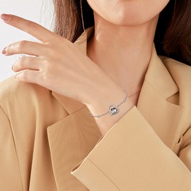 Penguin Bracelet Penguin Gift 925 Sterling Silver Hugging Penguins Cute Animal Christmas Jewelry for Women Sister Gifts for Mom Mother