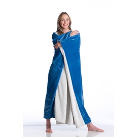 Kanguru Momonga Ocean wearable blanket, fleece blankets for adults, oodies for women, birthday gifts for women, funny gifts for women, fluffy blanket, Blue and White, Size 120 x 120 cm