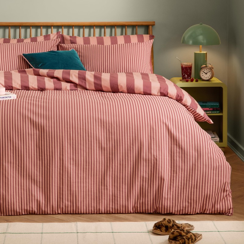 furn. The Ultimate Stripe Pillowcase Pair (Raspberry Smoothie - 75x50cm)
