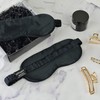 OFFTOPIC® Schlafmaske aus 100% reiner Seide, Schlaflosigkeitsstopp, verbesserte Schlafqualität, Reisezubehör,