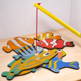 MIJOMA Magnetic Wooden Fishing Game for Children - Educational Game with 2 Fishing & 7 Fish - Fishing Game with Dots - Motor Skills Toy from 3 Years - Montessori Gift Boy & Girl