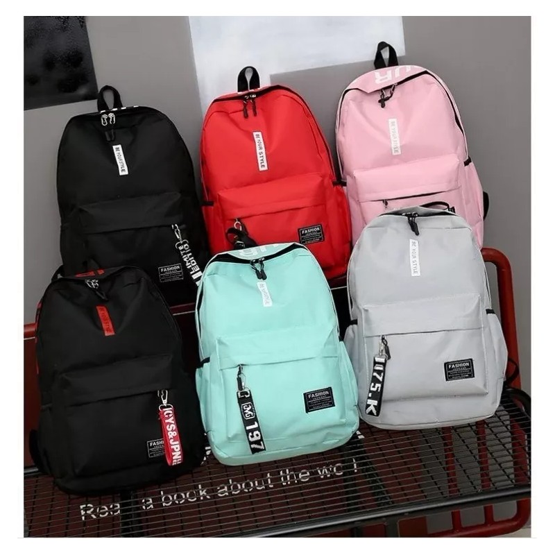 A&D Mochila urbana A&D 08 color negro diseño lisa 20L
