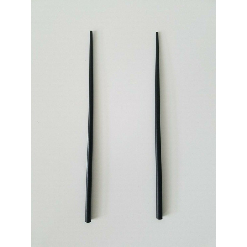 S&E Chopstick Set (with Small White Plates)