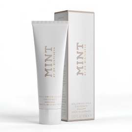 Mint Hollywood Smile Toothpaste (85 ml) - Innovative 2-Phase Formula with Whitening Booster - Fluoride-Free - MPT1 Ultra Polish Technology with Perlite - Pap Technology for Gentle Whitening - Vegan