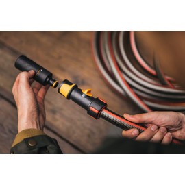 Fiskars Hose Connection, with On/Off Valve, SoftGrip Contact Points, Universal Size, Diameter 1.9 cm (3/4 Inch), 80 g, Black/Orange/Red, 1027087