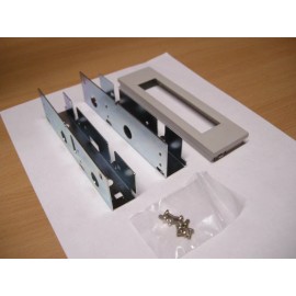 Unbranded/Generic 3.5" Universal Installation Kit P/N 01-4098-B 3.5" to 5.25" Bay HDD Adapter NEW