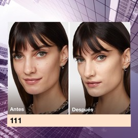 Base de maquillaje Superstay Lumi Matte 111 de Maybelline NY