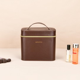 Sluxa Luxury makeup box, Portable leather hard cosmetic case with mirror, Large capacity cosmetic case organizer,Professional train case for women adults. (Brown)