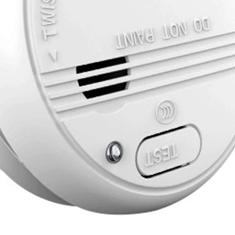Smoke Detector 85 Decibel Self Test Low Battery Alarm Fire