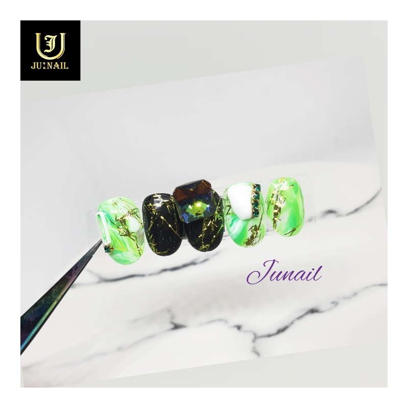 Green Graphic Handmade Nail Tips - Long Almond / 그린그래픽